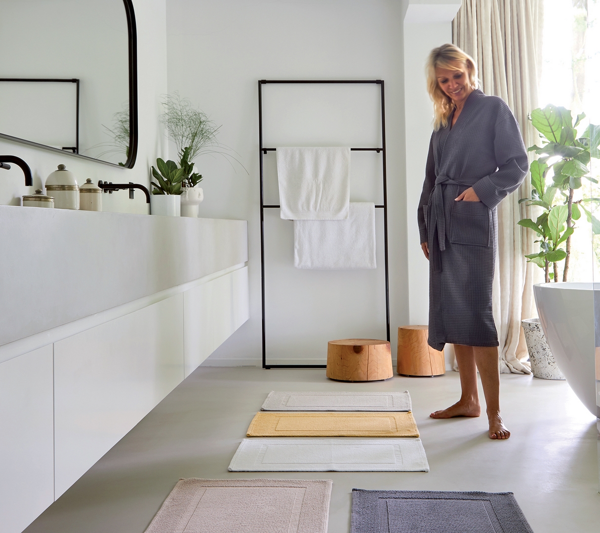 TAPIS DE BAIN COMORES CYCLAMEN 